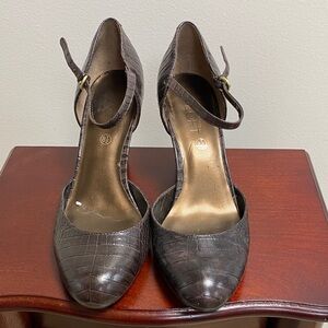 LOFT Brown Croc-Embossed Heels